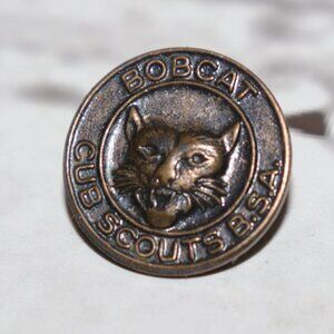 🐾 Vintage BOBCAT Cub Scouts B.S.A. Lapel Pin – Copper Tone – .75" Wide  🟤